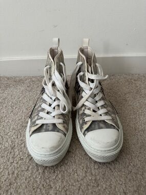 High-Top Lace-Up Sneakers in White and Light Gray